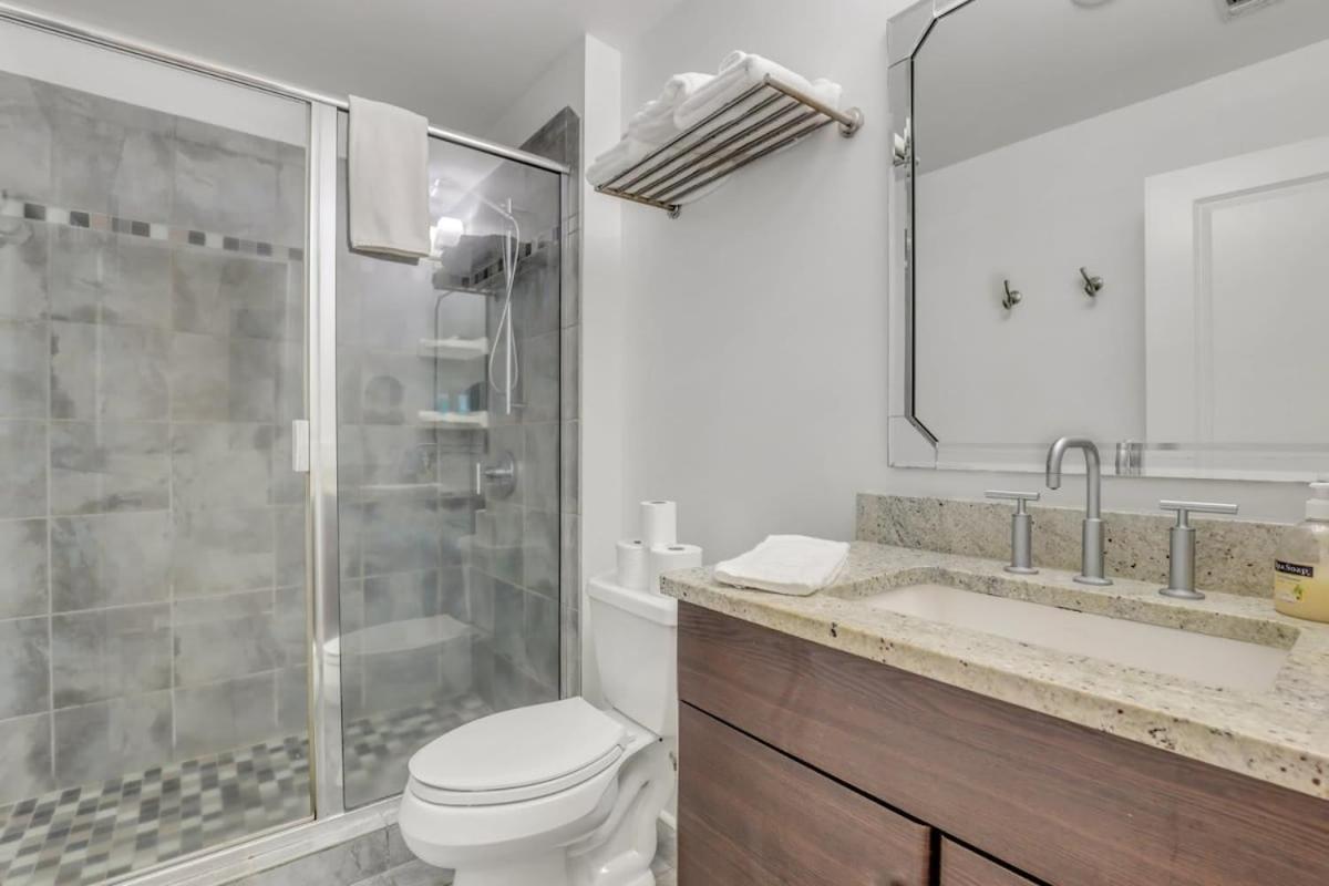 Knockout Loft- Near Plant Riverside Савана Екстериор снимка