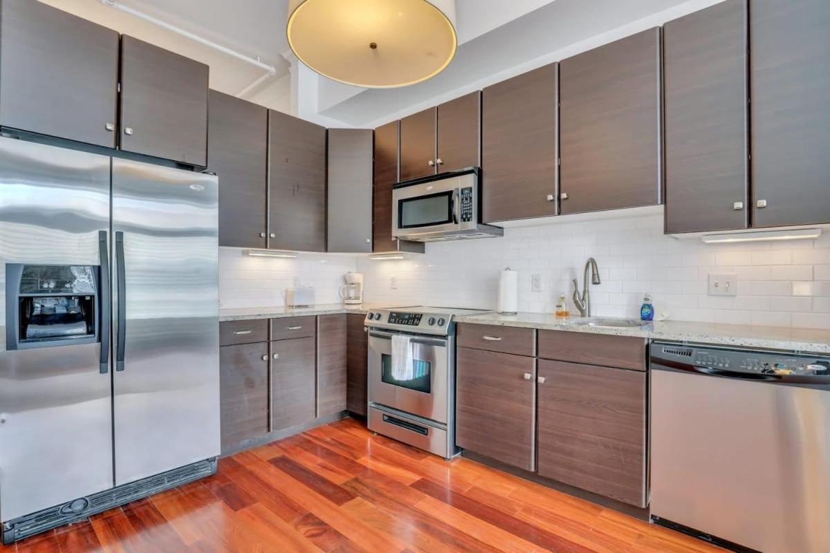 Knockout Loft- Near Plant Riverside Савана Екстериор снимка
